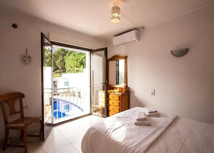 Askania By Costablancarent Villa